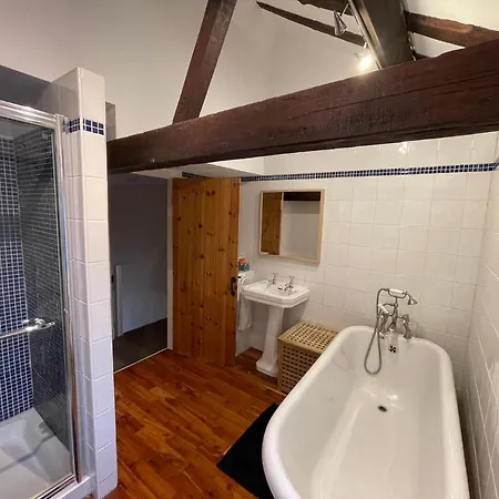 Сasa de vacaciones The Reservoir View Cottages